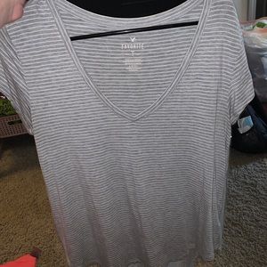 American Eagle tee